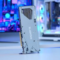 Gigabyte 7600 Vertical