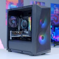 Gigabyte RX 7600 PC Build Feature Image